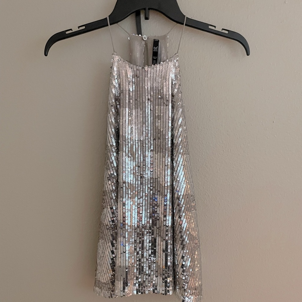 COPY - NEW Zara Sequin Halter Top - Picture 3 of 6